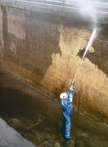 Nettoyage d'un bassin de production - CAP industries